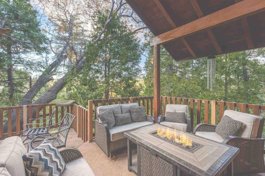 Lakeview 3-Story Winter Home Crestline 外观 照片
