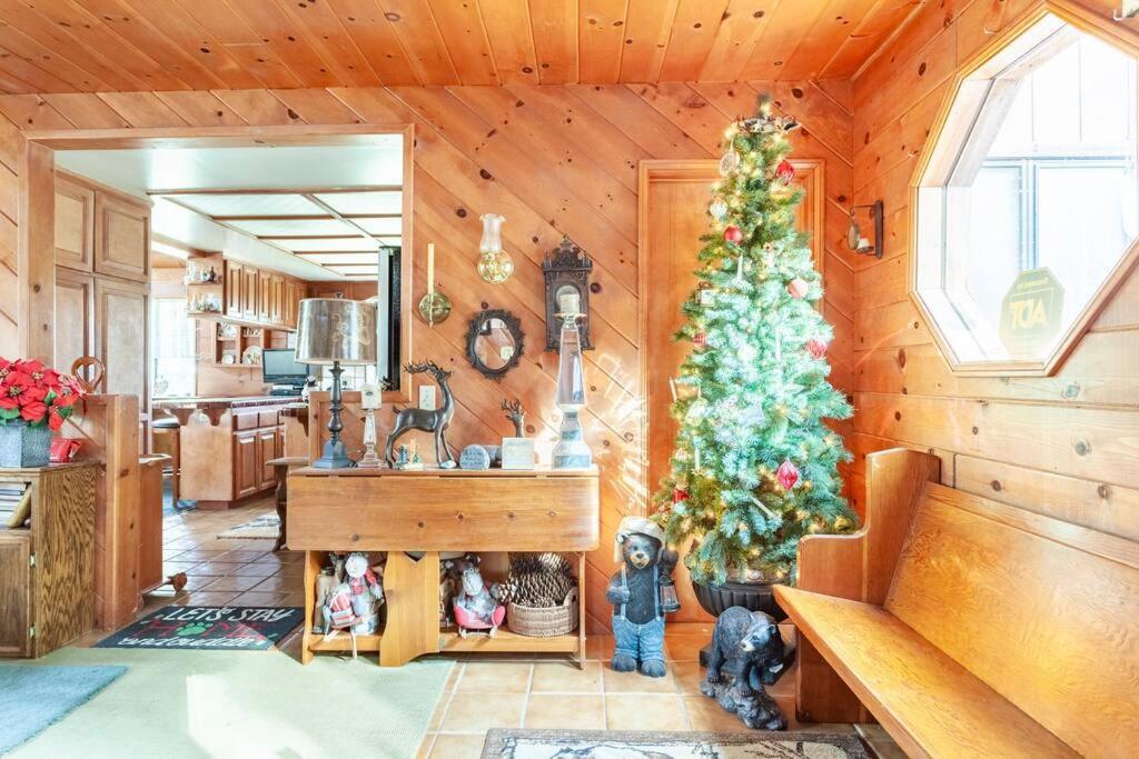 Lakeview 3-Story Winter Home Crestline 外观 照片